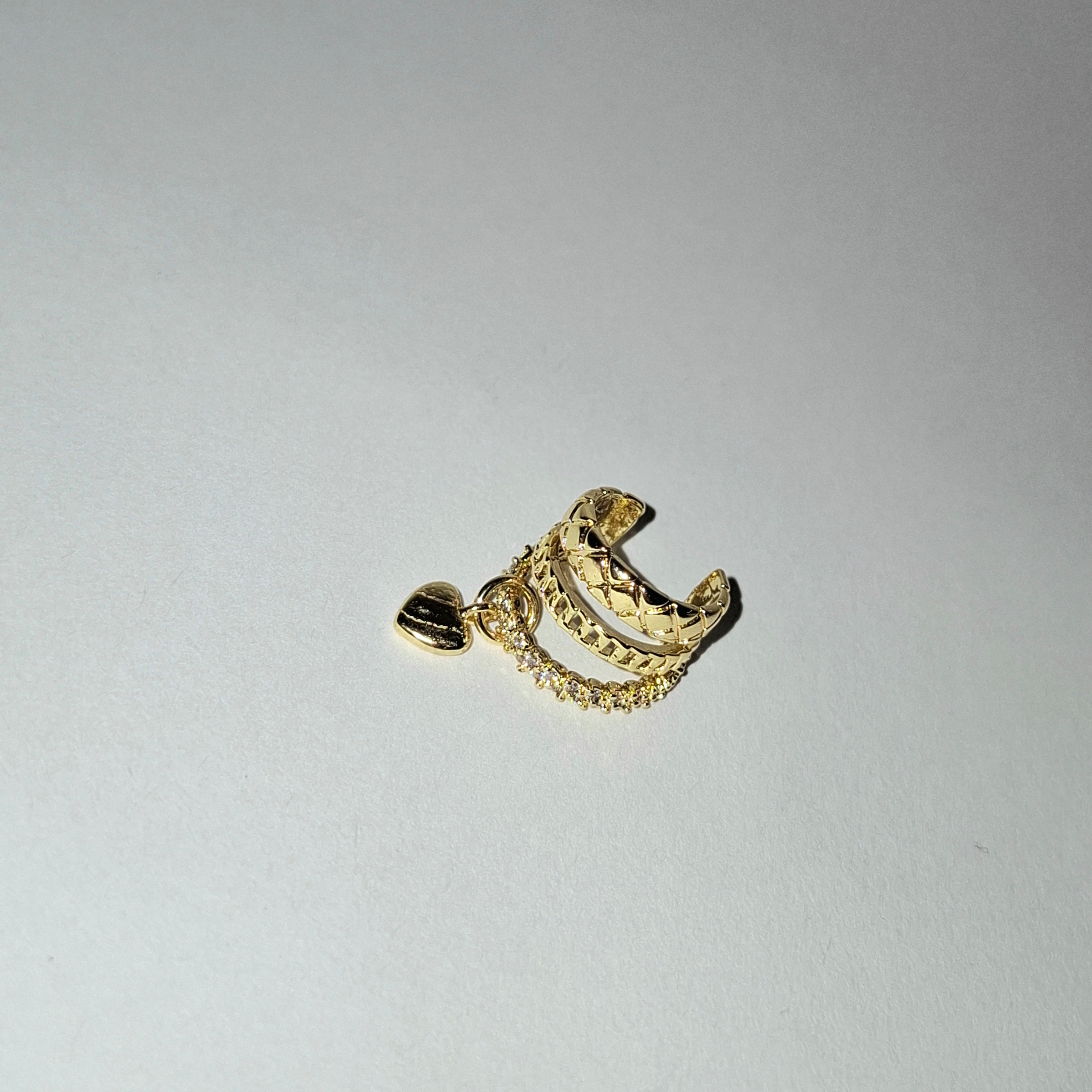 Corazón colgante - Earcuff